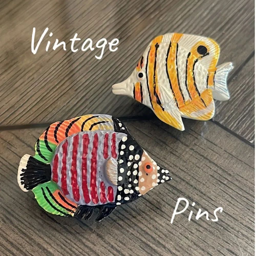 Vintage Acrylic Colorful Tropical Fish Pins